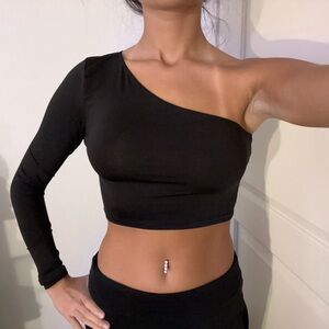 Elegant Black One-Shoulder Top